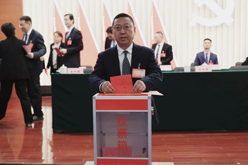 1669597393116555.jpg 投票_副本.jpg